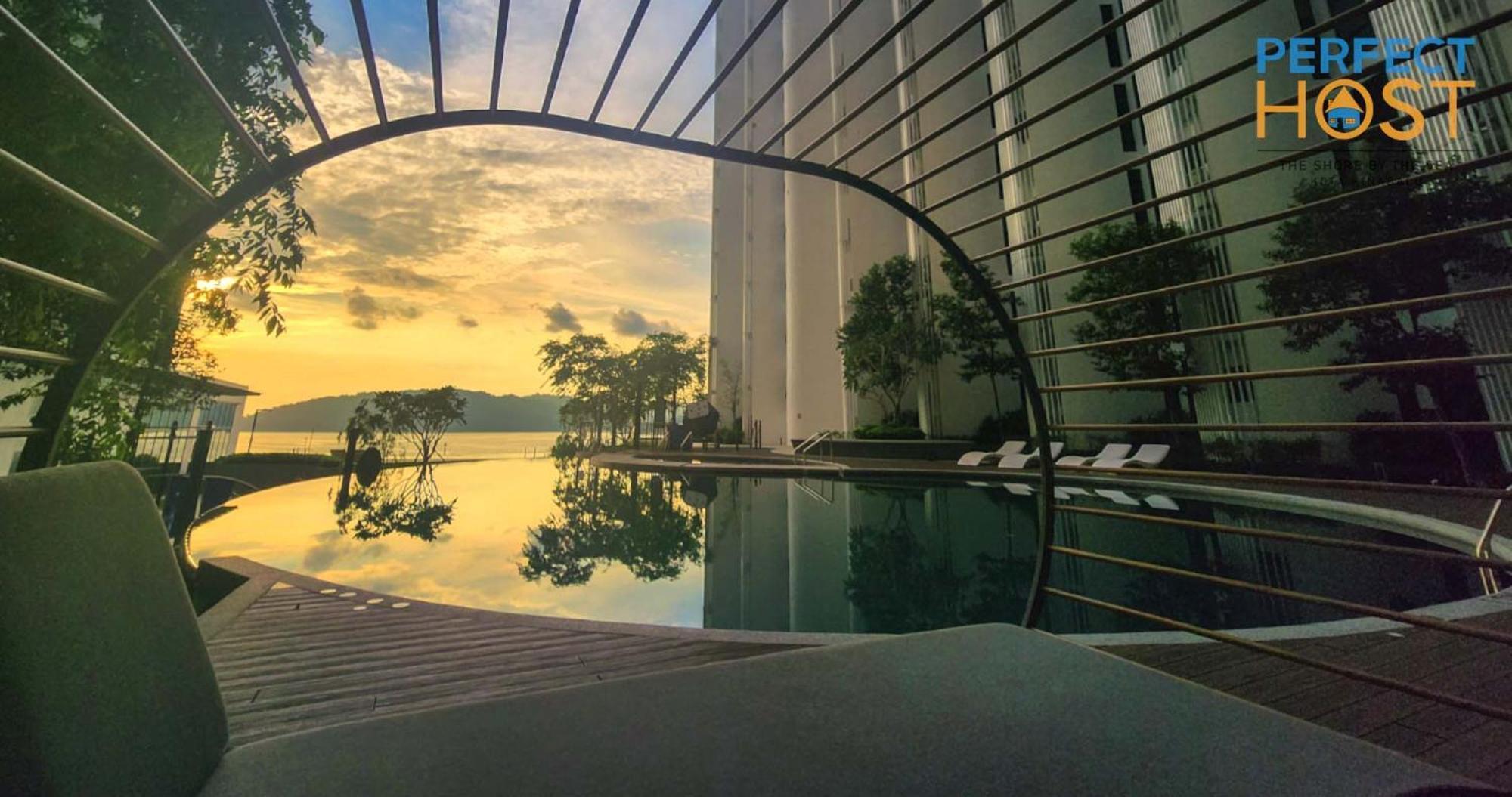 The Shore Kota Kinabalu By Perfect Host Borneo Екстериор снимка